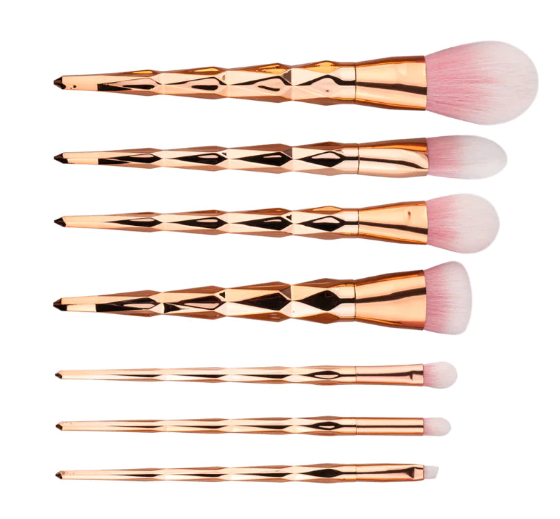 7 Makeup Brush.