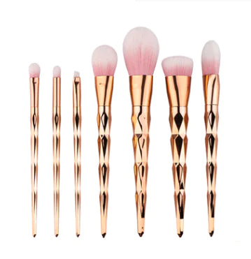 7 Makeup Brush.