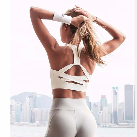 White Strap Push Up Sports Bra: Women's Gym Yoga Athletic Vest Underwear.